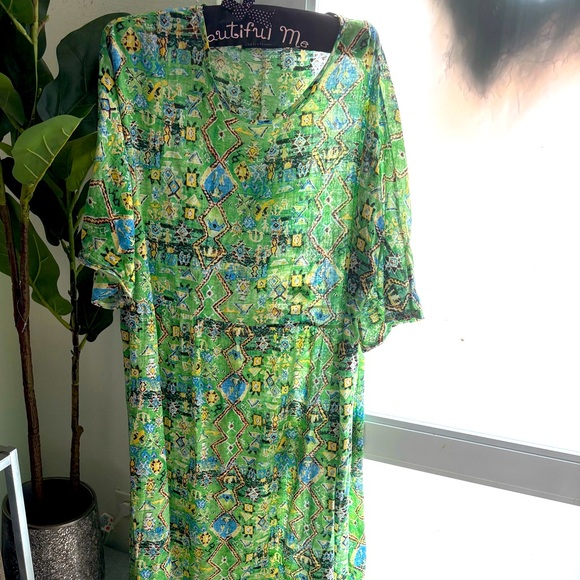 Bundle: 3 for $15: Zanzea Green Patterned Dress. Size 5xl. - Picture 1 of 4